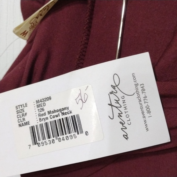 Top - Picture 2 of 2